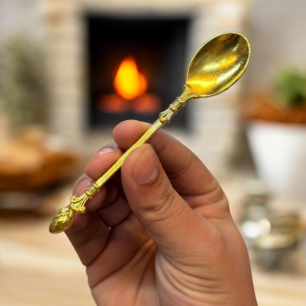 Bee Honey Dispenser